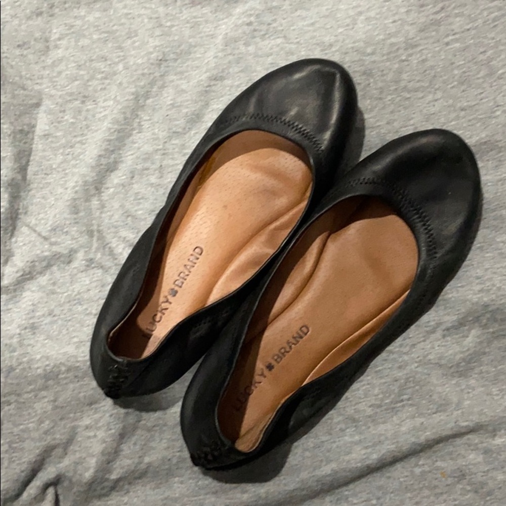 Ballet flats